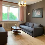 BERLIN LEBT-Wohnung für bis zu 12 Personen