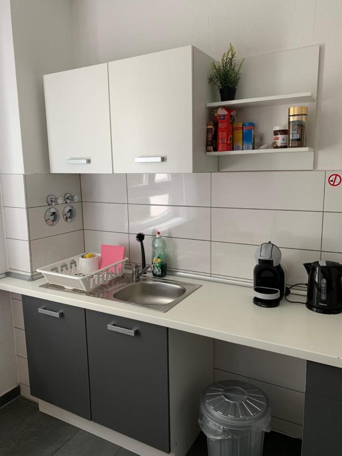 Apartment Lebt-wohnung Für Bis Zu 12 Personen