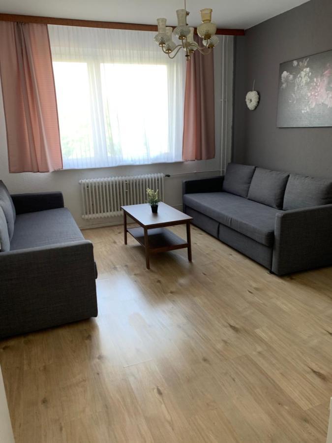 Appartement Lebt-wohnung Fur Bis Zu 12 Personen *