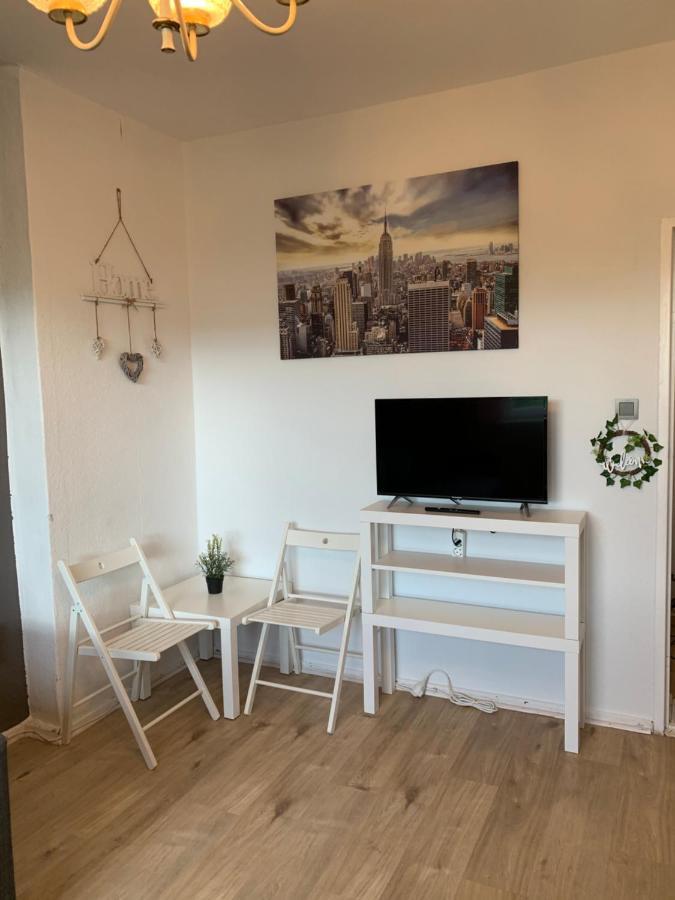 Lebt-wohnung Fur Bis Zu 12 Personen Appartement